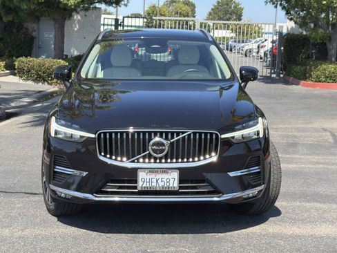 Certified 2023 Volvo XC60 B5 Plus w/ Protection Package Premier FWD image 2