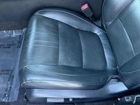 Used 2018 Honda Accord Touring image 25