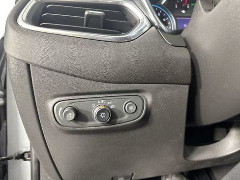 Used 2023 Chevrolet Equinox Premier AWD/4WD image 14