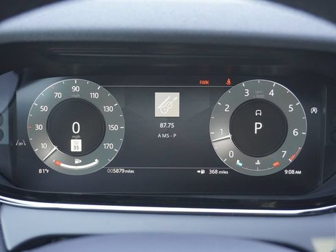 Used 2026 Land Rover Range Rover Evoque S AWD/4WD image 11