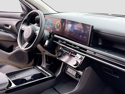 Used 2025 Hyundai Tucson Blue image 5