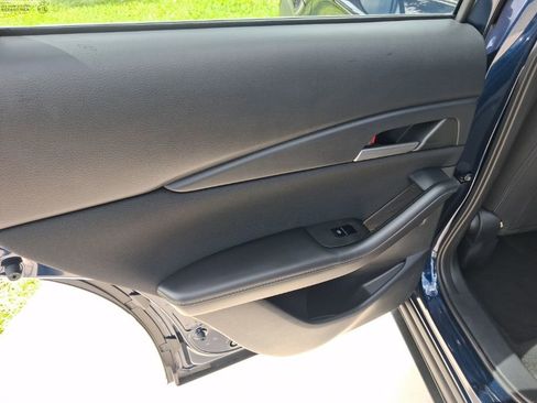 Used 2022 MAZDA CX-30 AWD 2.5 S image 10