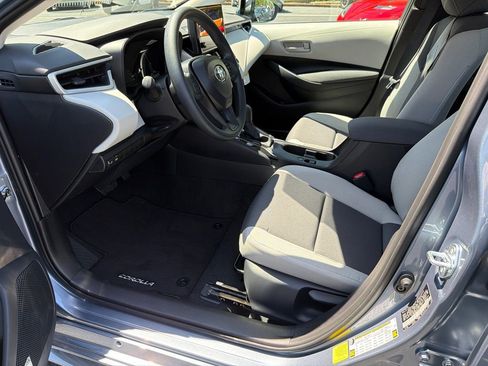 New 2026 Toyota Corolla LE image 9