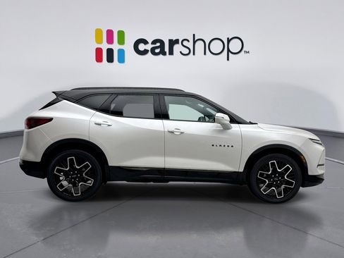 Used 2023 Chevrolet Blazer RS w/ Driver Confidence II Package image 6