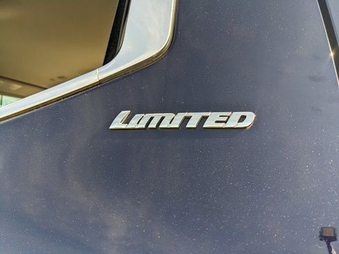 Used 2022 Toyota Tundra Limited image 23