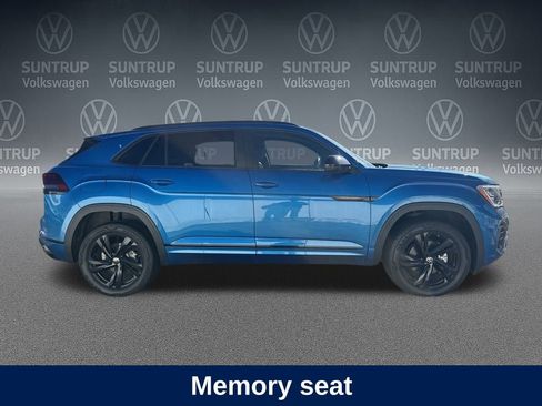 Used 2025 Volkswagen Atlas Cross Sport SEL R-Line image 7