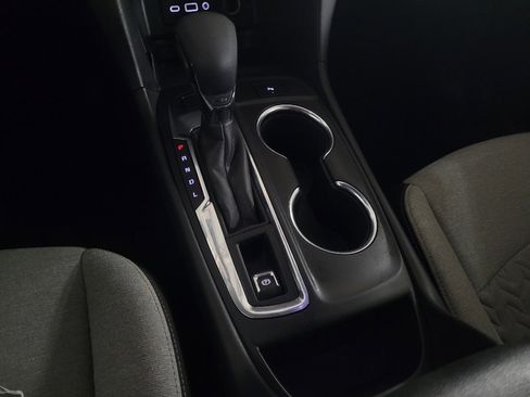 Used 2023 Chevrolet Equinox LT w/ Driver Convenience Package image 26