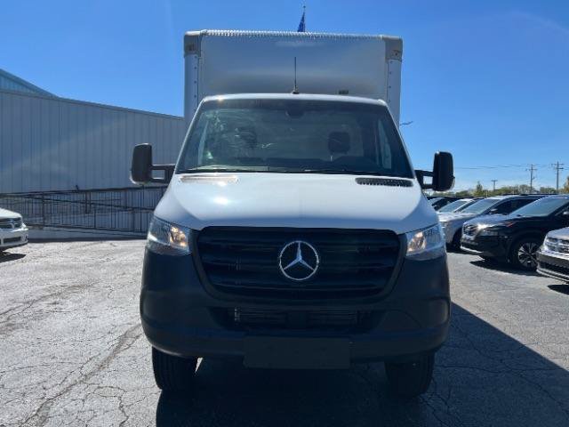 Used 2024 Mercedes-Benz Sprinter 3500 image 3