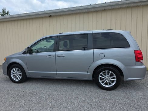 Used 2019 Dodge Grand Caravan SXT FWD image 8