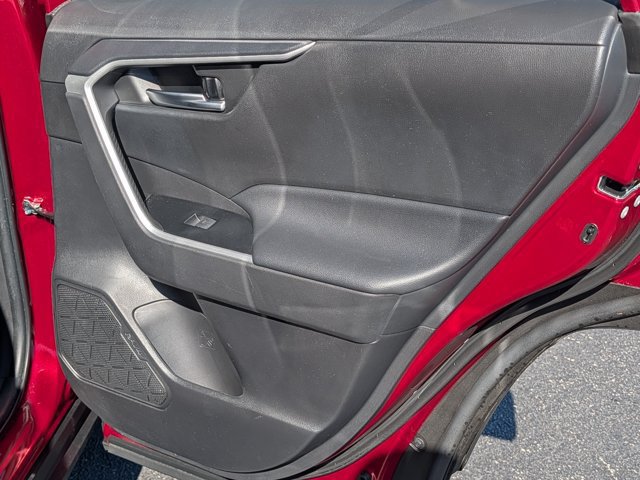 Used 2023 Toyota RAV4 XLE w/ Convenience Package FWD image 15