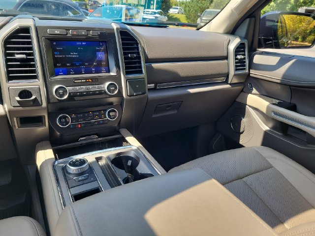 Used 2021 Ford Expedition Max XLT RWD image 12