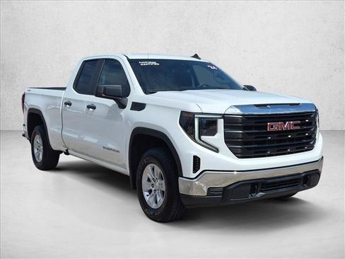 Used 2024 GMC Sierra 1500 Pro w/ Pro Value Package AWD/4WD image 2