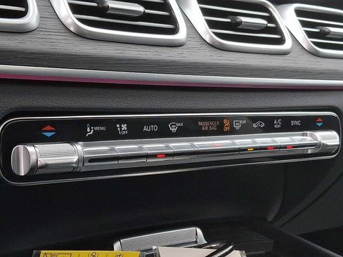 Used 2026 Mercedes-Benz GLE 450 4MATIC image 13