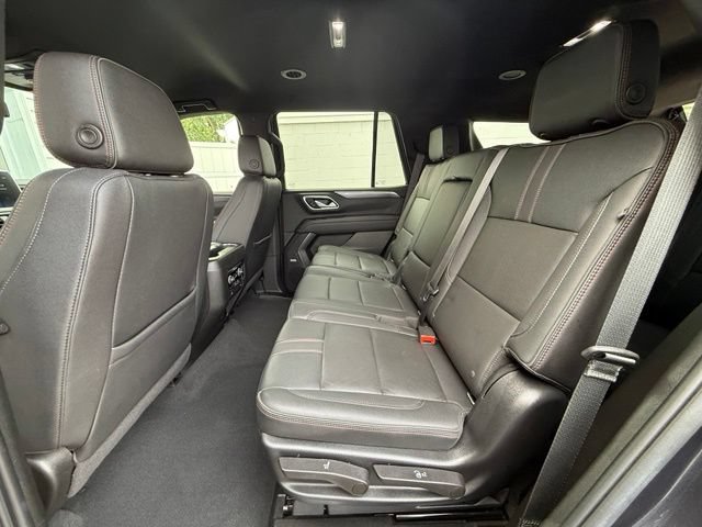 Used 2022 Chevrolet Tahoe RST w/ Luxury Package AWD/4WD image 16