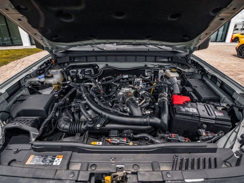 Used 2024 Ford Bronco Wildtrak AWD/4WD image 43