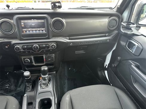 Used 2023 Jeep Wrangler Sport image 17