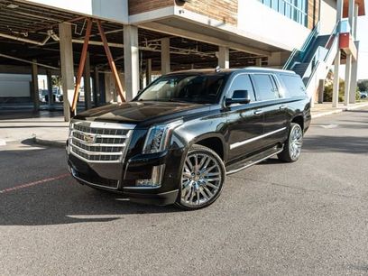 Used 2019 Cadillac Escalade ESV Luxury
