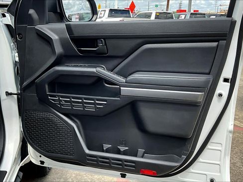 Used 2024 Toyota Tacoma SR5 image 21