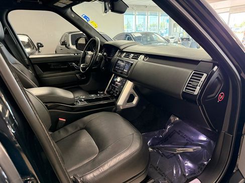 Used 2018 Land Rover Range Rover Supercharged AWD/4WD image 26