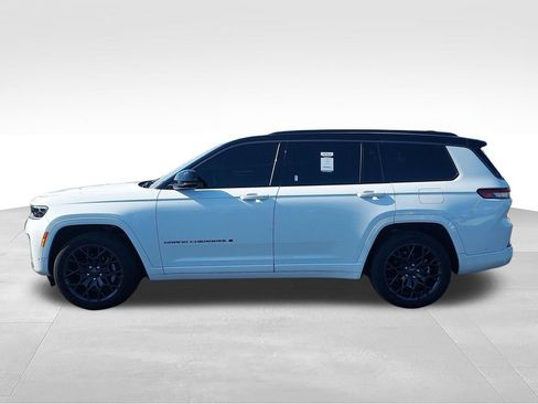 Used 2026 Jeep Grand Cherokee L Summit w/ Obsidian Package AWD/4WD image 2