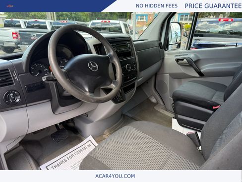 Used 2012 Mercedes-Benz Sprinter 2500 image 14