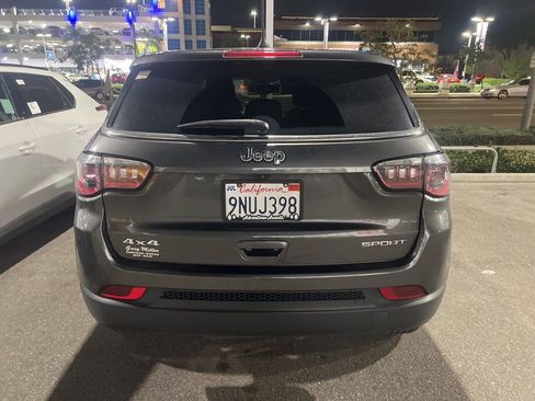 Used 2022 Jeep Compass Sport image 14