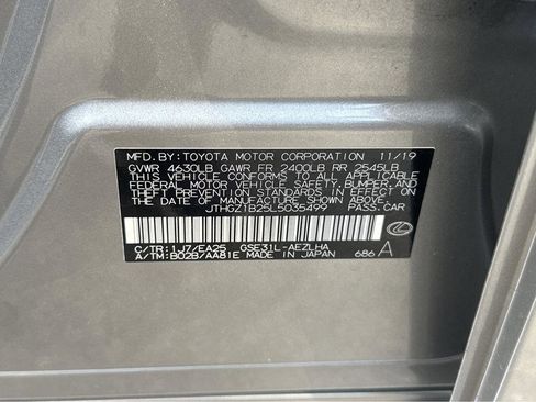 Used 2020 Lexus IS 350 F Sport w/ F Sport Package image 46