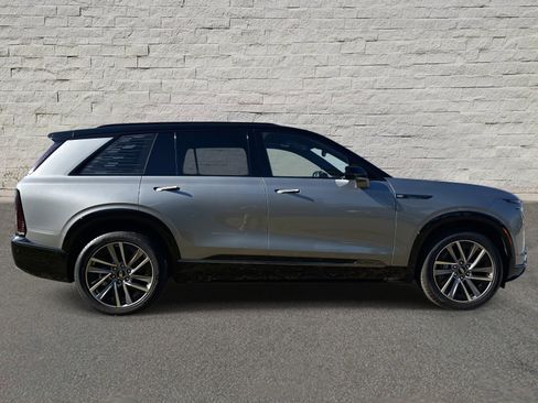 New 2026 Cadillac Vistiq Sport w/ LPO, Floor Liner Package image 6