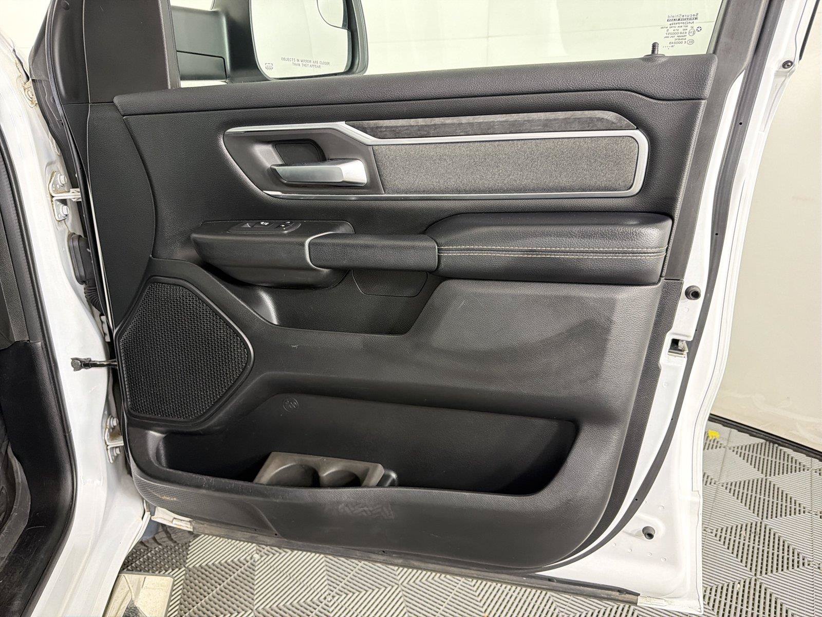 Used 2019 RAM 1500 Big Horn AWD/4WD image 12