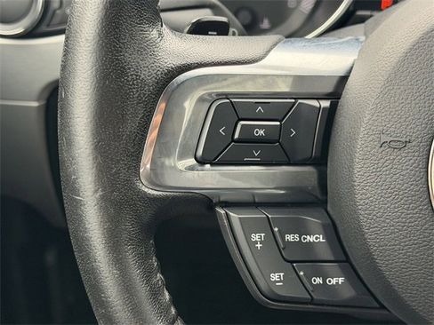 Used 2016 Ford Mustang Premium image 10