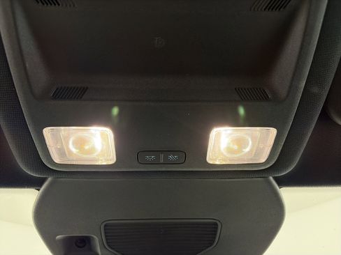 Used 2023 Ford Escape ST-Line image 30