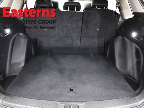 Used 2025 Honda CR-V EX-L image 9