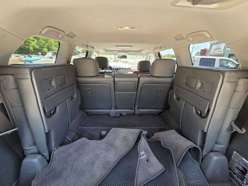 Used 2009 Lexus LX 570 4WD image 22