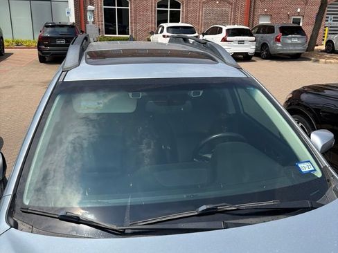 Used 2016 Subaru Outback 2.5i Limited AWD/4WD image 13