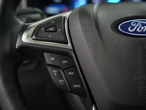 Used 2022 Ford Edge SEL w/ Convenience Package image 30