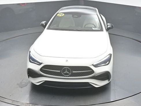 Used 2024 Mercedes-Benz CLE 300 4MATIC Coupe image 39