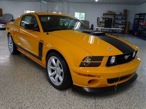 Used 2007 Ford Mustang GT image 4