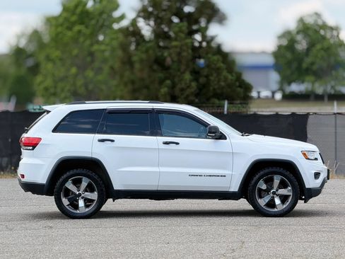 Used 2015 Jeep Grand Cherokee Limited w/ Luxury Group II AWD/4WD image 8