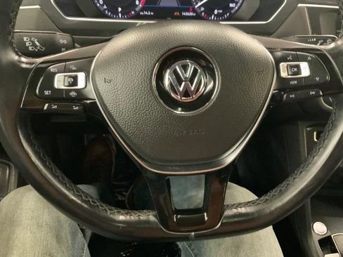 Used 2019 Volkswagen Tiguan SEL Premium AWD/4WD image 23