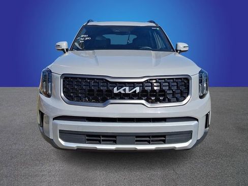 Used 2023 Kia Telluride EX X-Line AWD/4WD image 2