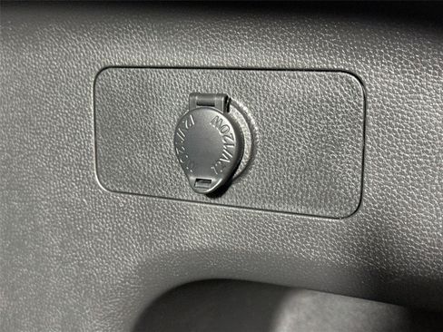 Certified 2025 Toyota RAV4 XLE AWD/4WD image 37