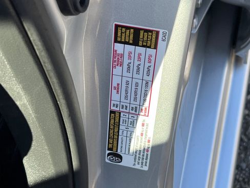 Used 2024 Nissan Altima 2.5 SR image 27