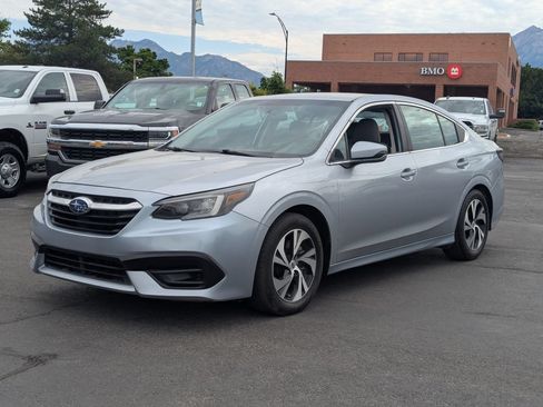Used 2022 Subaru Legacy Premium AWD/4WD image 9