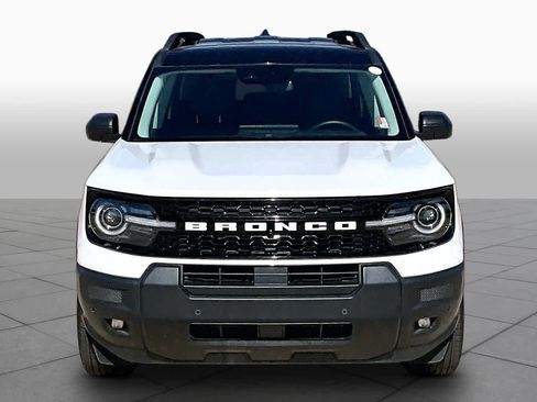 Used 2025 Ford Bronco Sport Outer Banks w/ Outer Banks Tech Package+ AWD/4WD image 4