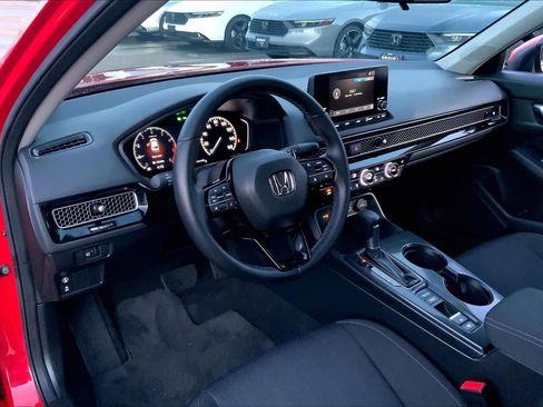 Used 2023 Honda Civic EX image 17