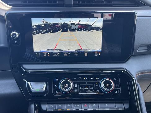 New 2025 GMC Sierra 1500 AT4 w/ Technology Package image 5