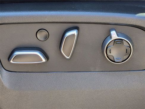 Used 2023 GMC Sierra 1500 Denali Ultimate image 17