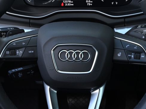 Used 2024 Audi Q5 2.0T Premium w/ Summer of Audi Package image 31