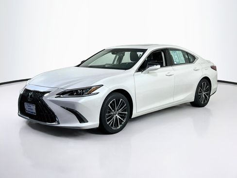 Used 2024 Lexus ES 350 w/ Premium Package FWD image 1