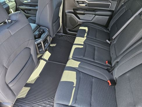 New 2026 RAM 1500 4x4 Crew Cab image 29